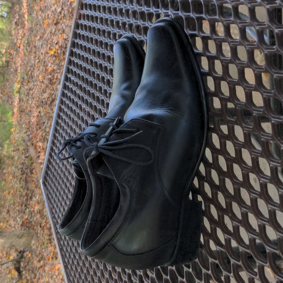 EUC CALDEN K5655 Black Leather 3.2" Taller Elevator Shoes Mens Size 11 - Picture 3 of 10